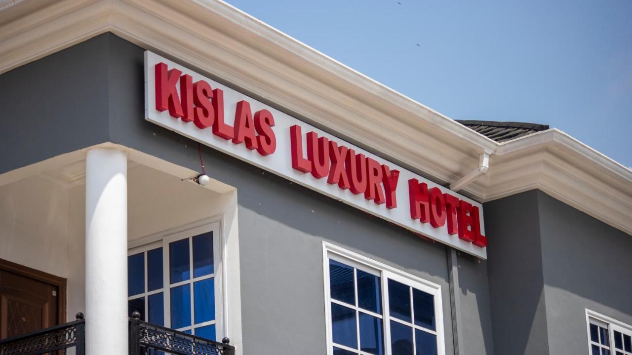 Kislas Luxury Hotel Adenta Zewnętrze zdjęcie